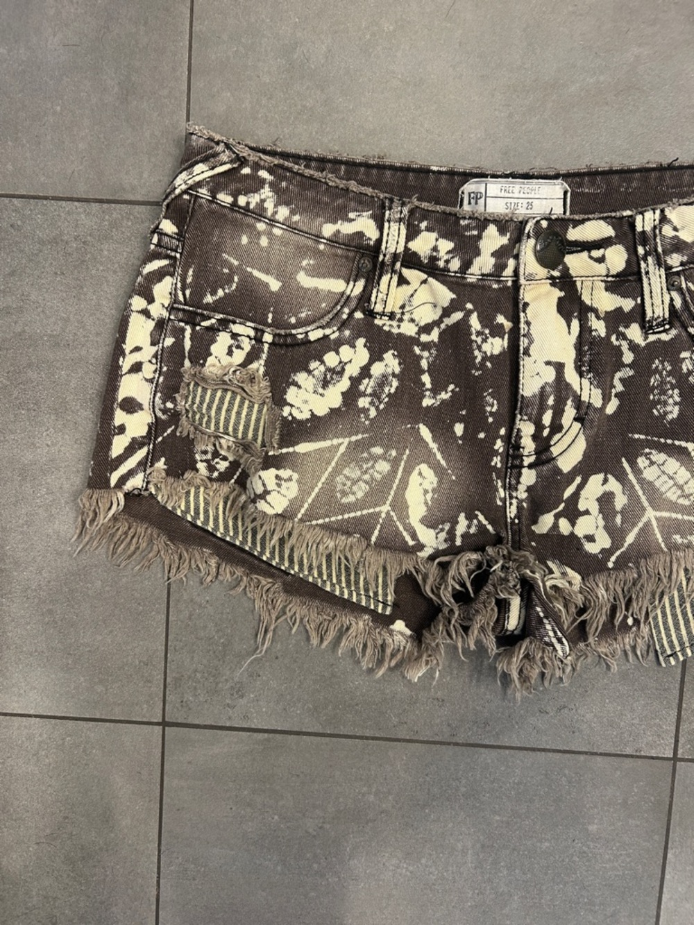 Free People Black
Distressed Printed Denim Cutoff Shorts - Picture 3 of 7